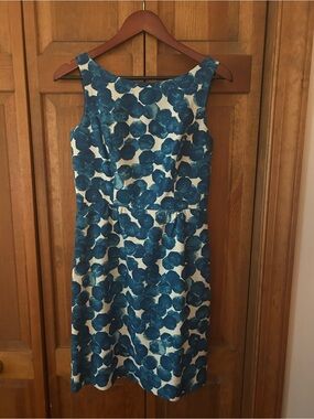 Tabitha Women’s Sz 4 Blue & Cream Retro/Vintage/Moto Inspired Linen Blend Dress